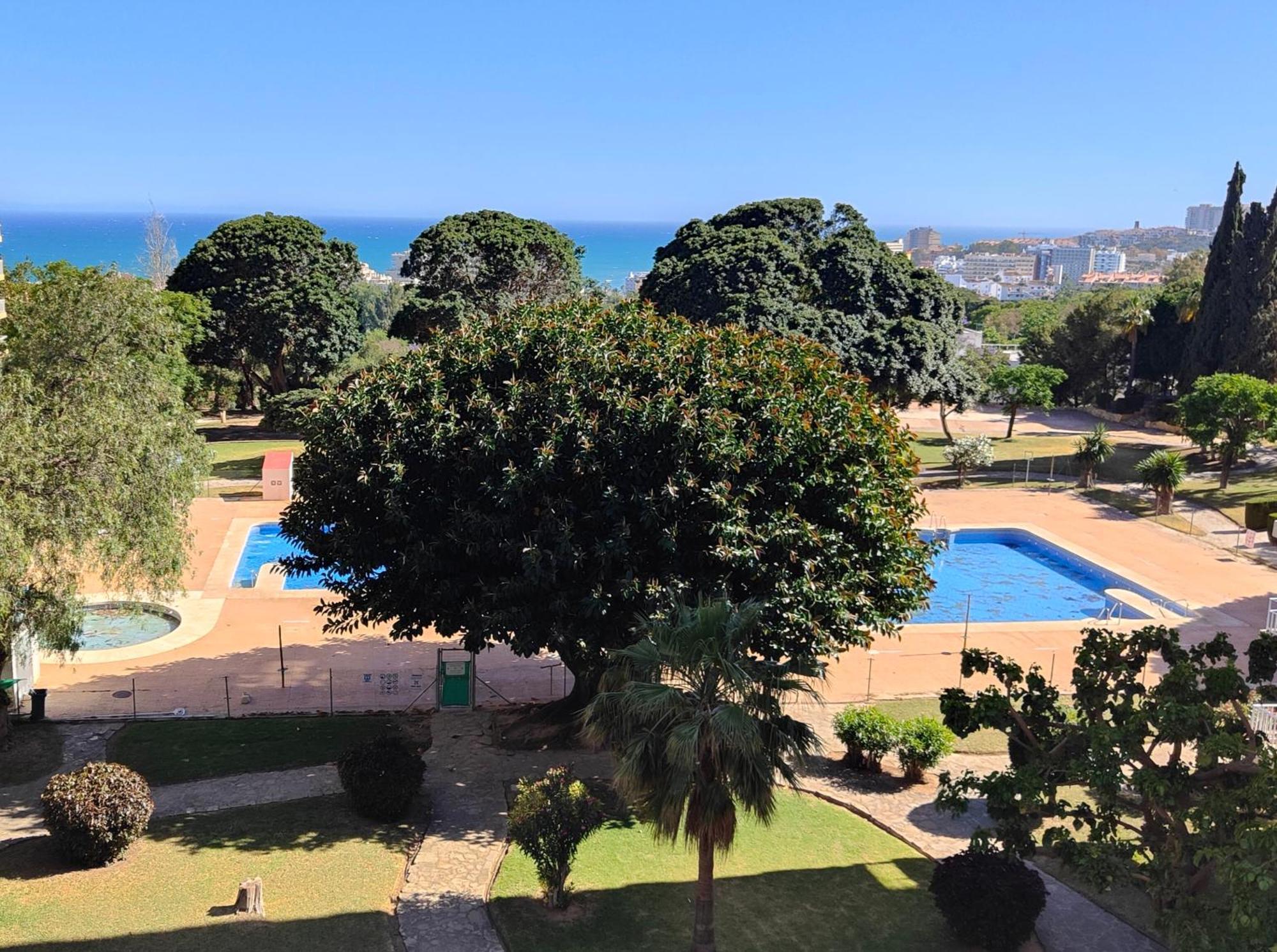 Appartamento Terraza De Iris Benalmádena Esterno foto